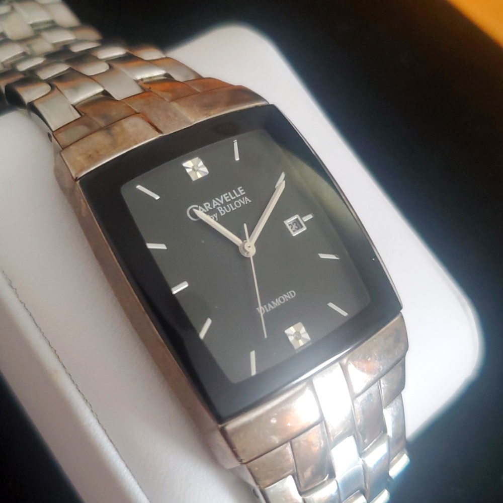Men’s Black Dial Stainless Steel Bracelet Watch